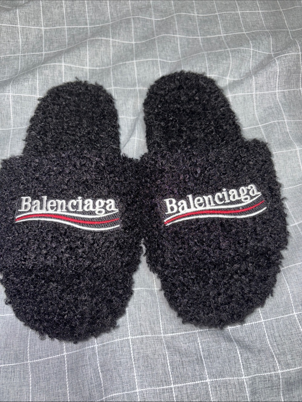 Balenciaga slides women’s 8.5